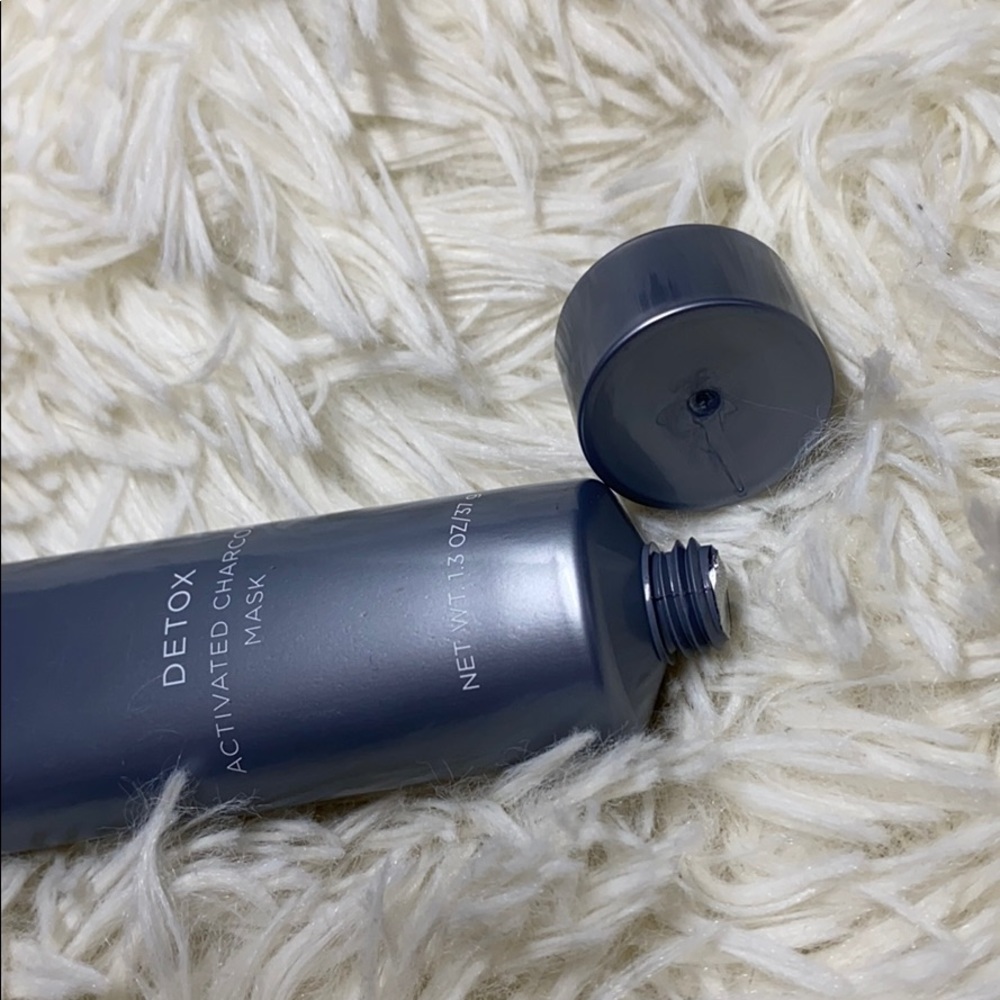 Face - Picture 8 of 8